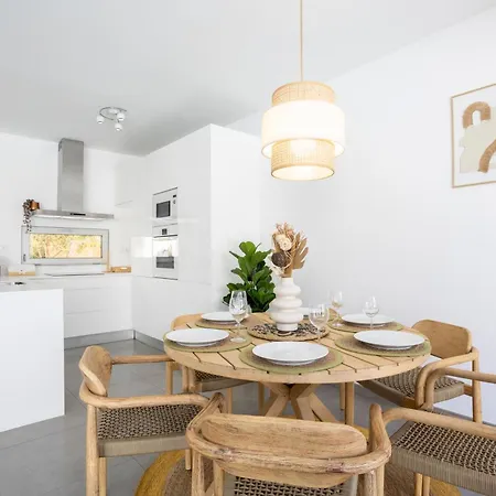 Stylish 3-Bedroom Villa Haven With A Private Pool Albufeira Zewnętrze zdjęcie
