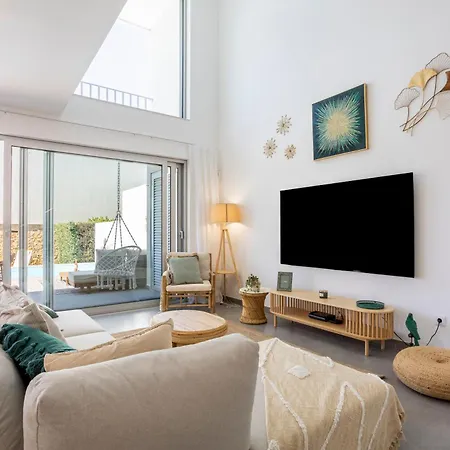 Stylish 3-Bedroom Villa Haven With A Private Pool Albufeira Zewnętrze zdjęcie