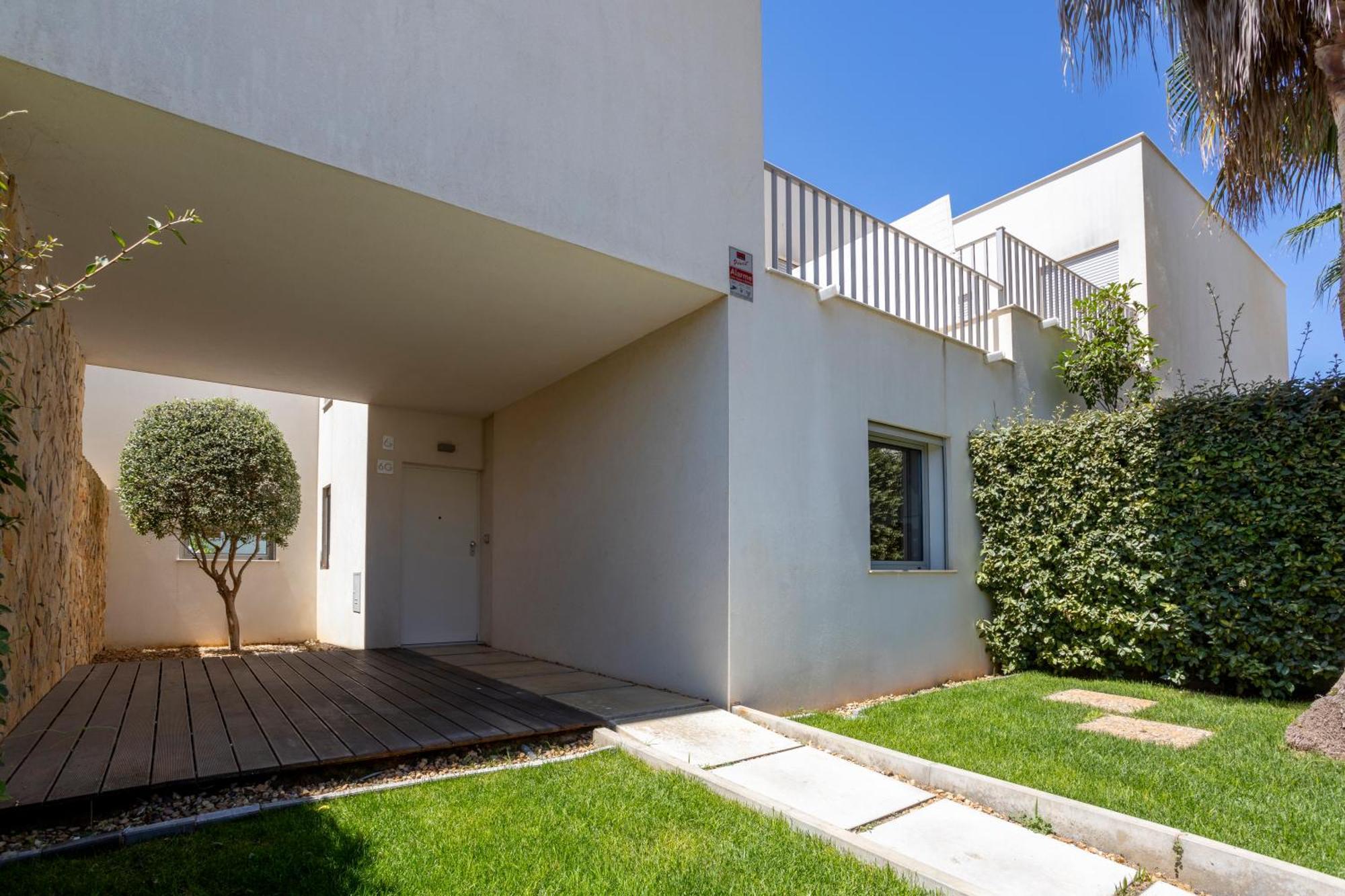 Stylish 3-bedroom Haven With A Private Pool Albufeira