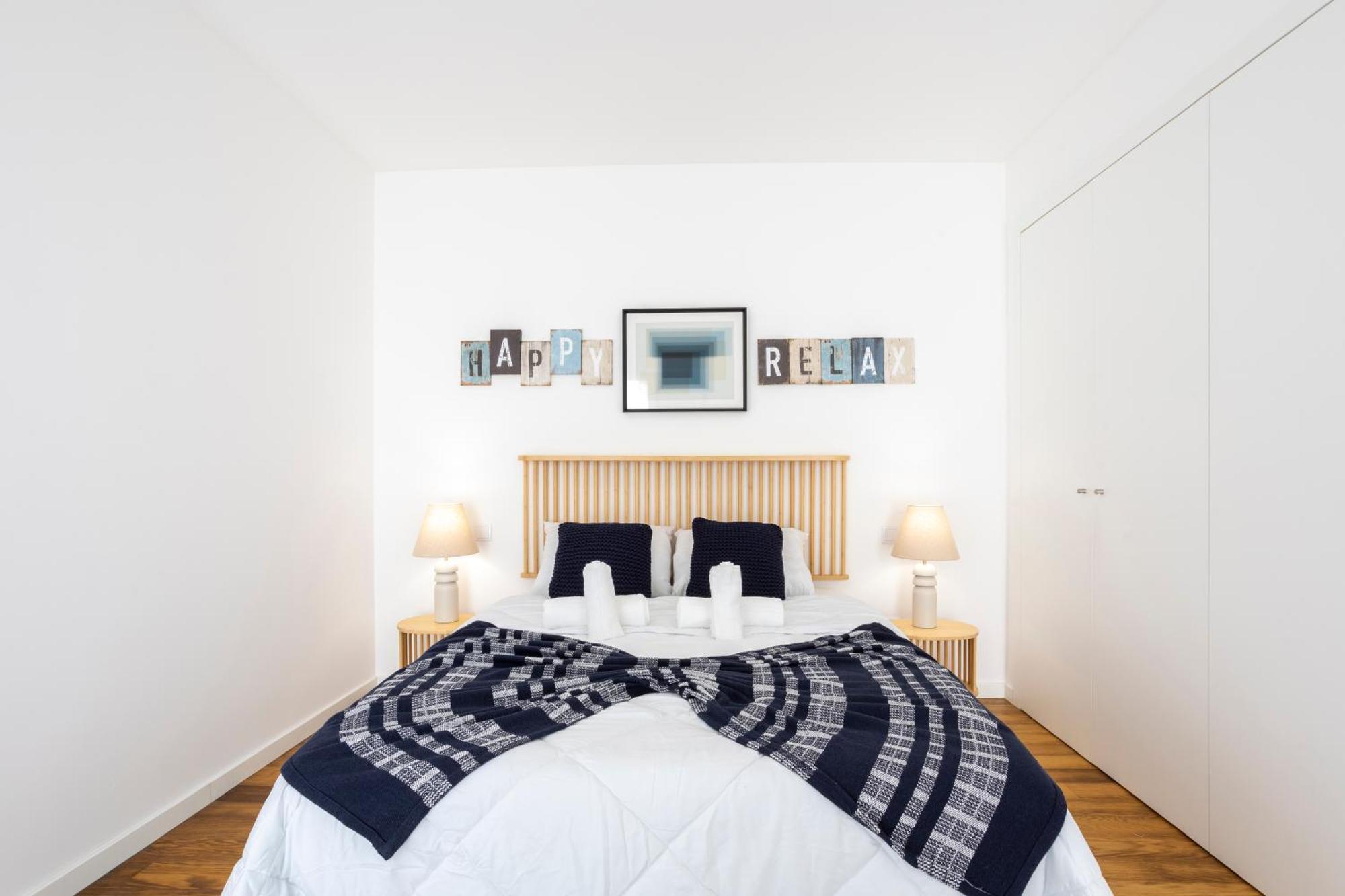 Stylish 3-bedroom Haven With A Private Pool Holiday home *
