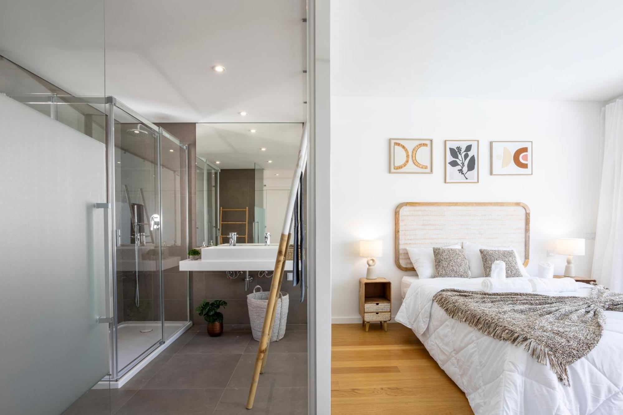 Stylish 3-bedroom Haven With A Private Pool Holiday home