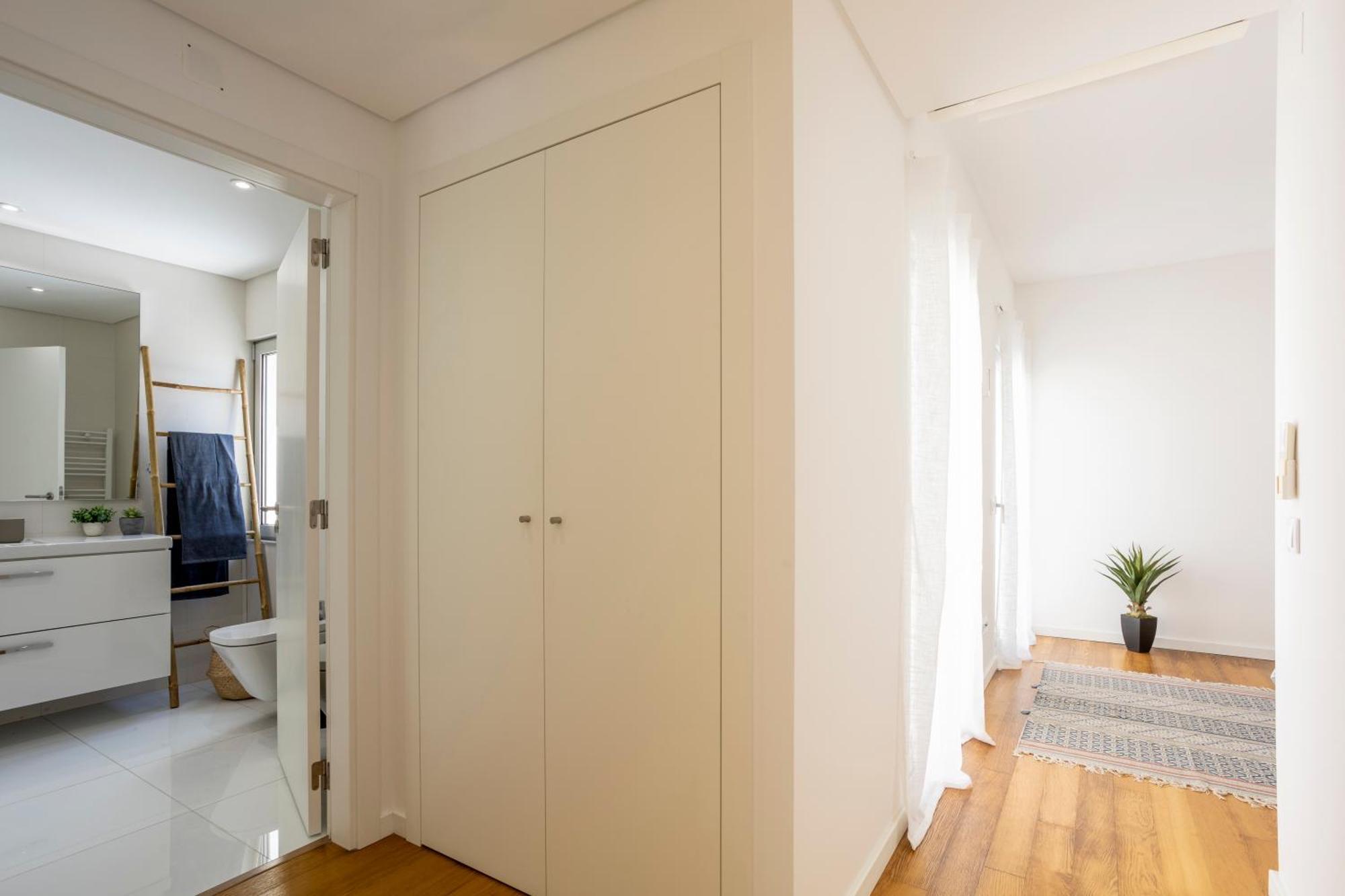 Stylish 3-bedroom Haven With A Private Pool Holiday home Albufeira