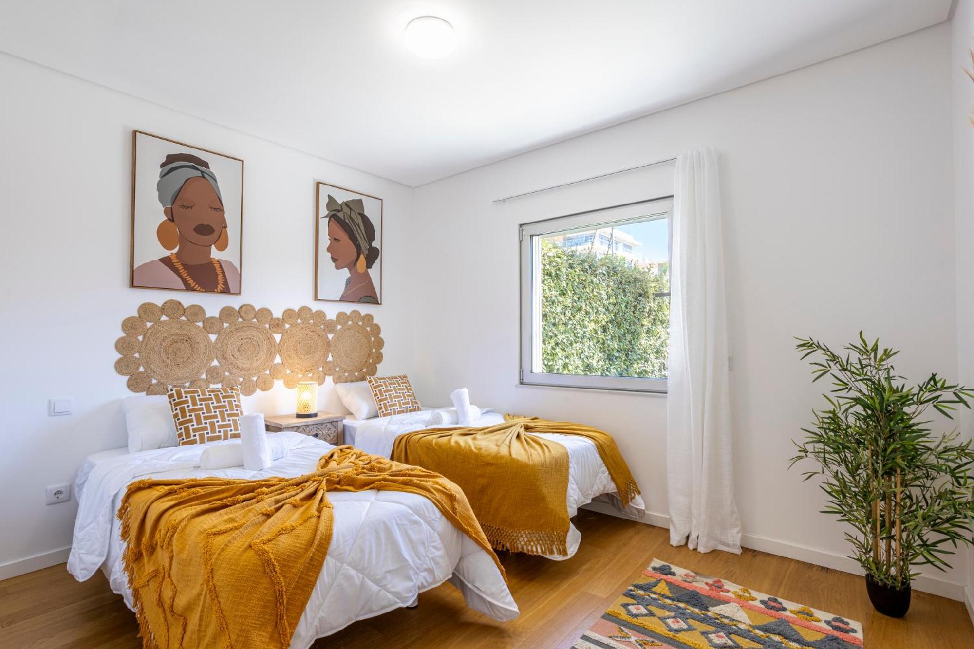 Stylish 3-bedroom Haven With A Private Pool