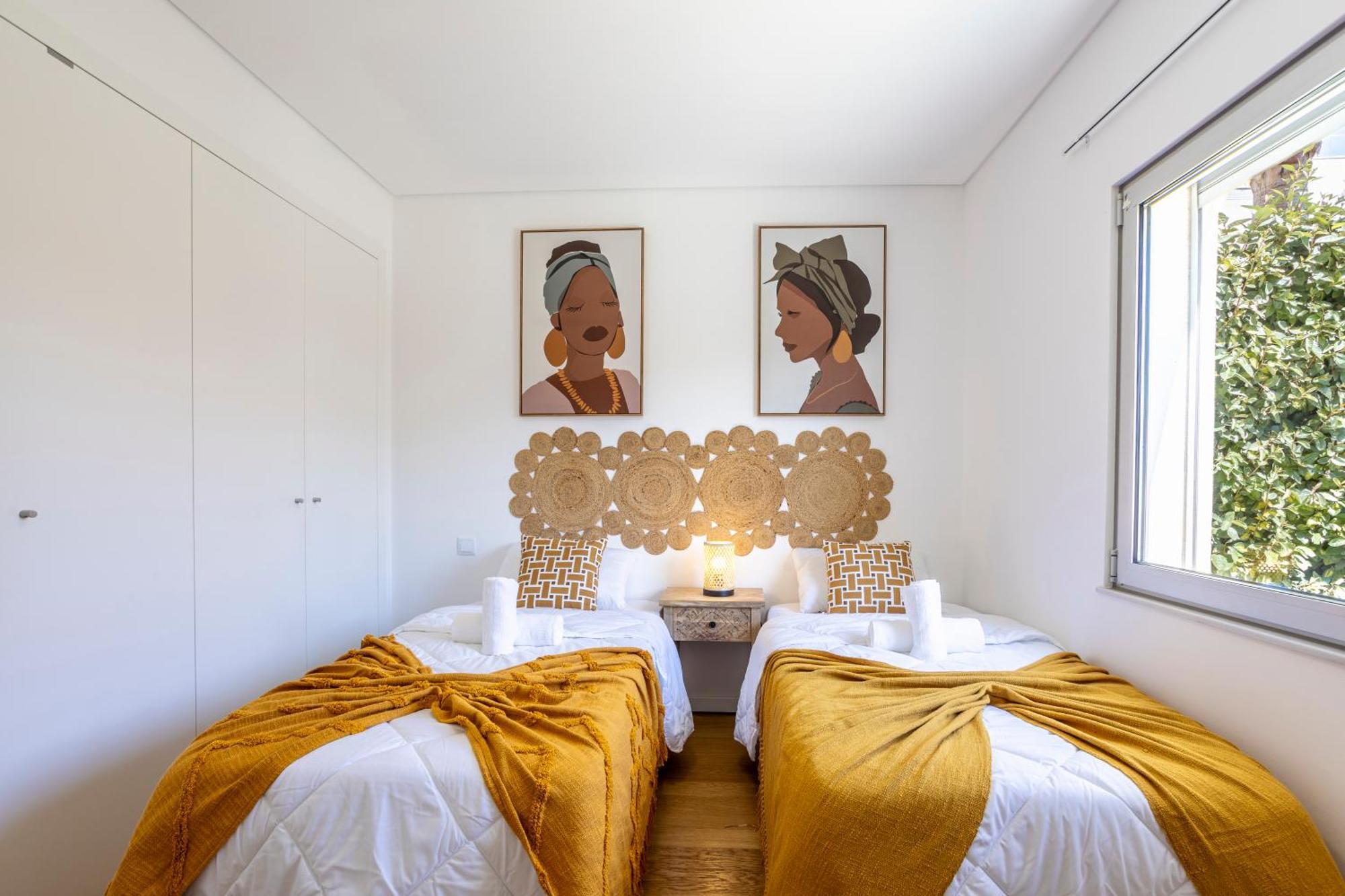 Stylish 3-bedroom Haven With A Private Pool Albufeira
