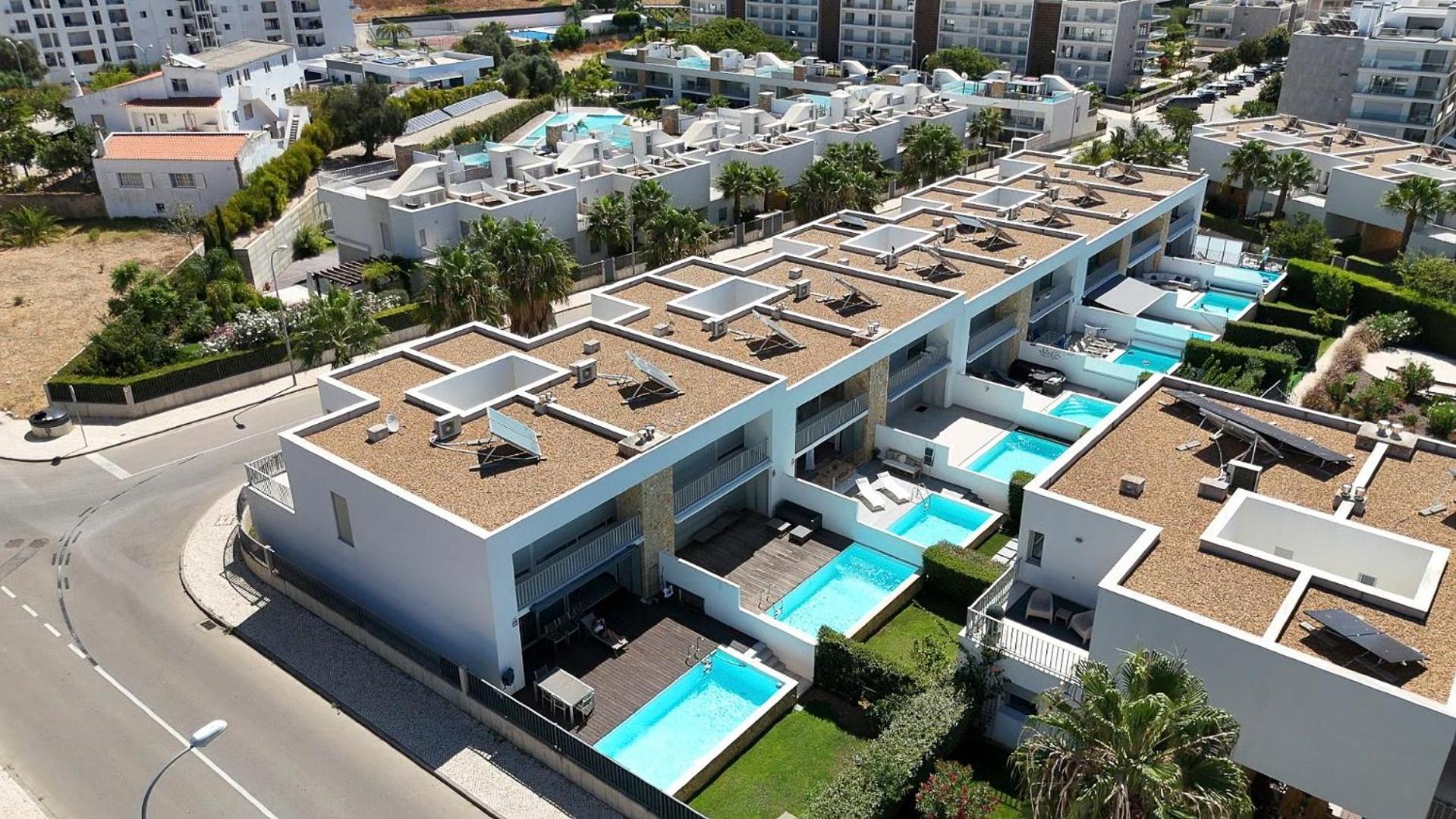 Holiday home Stylish 3-bedroom Haven With A Private Pool Albufeira